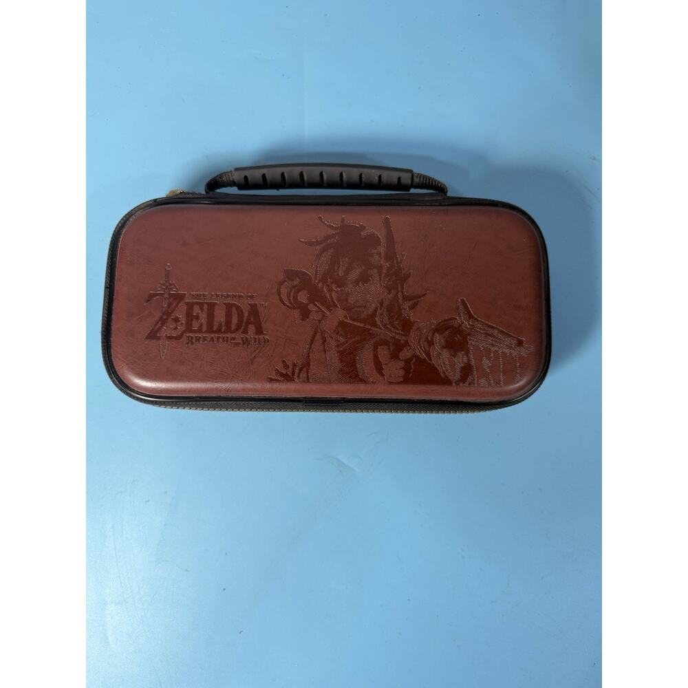 Legend of Zelda: Breath of the Wild Nintendo Switch Deluxe Carrying Case!